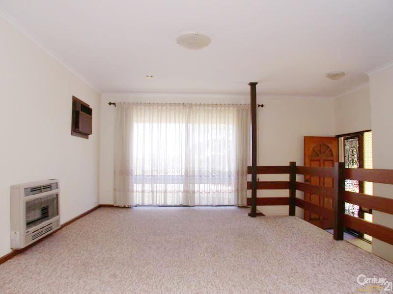 13 Tripoli Road, Happy Valley SA 5159