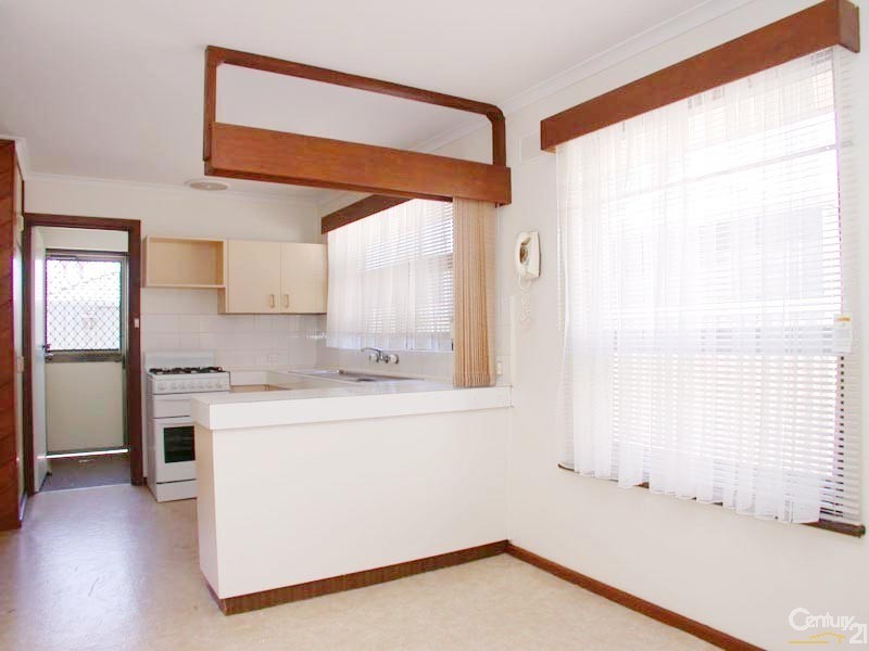 13 Tripoli Road, Happy Valley SA 5159