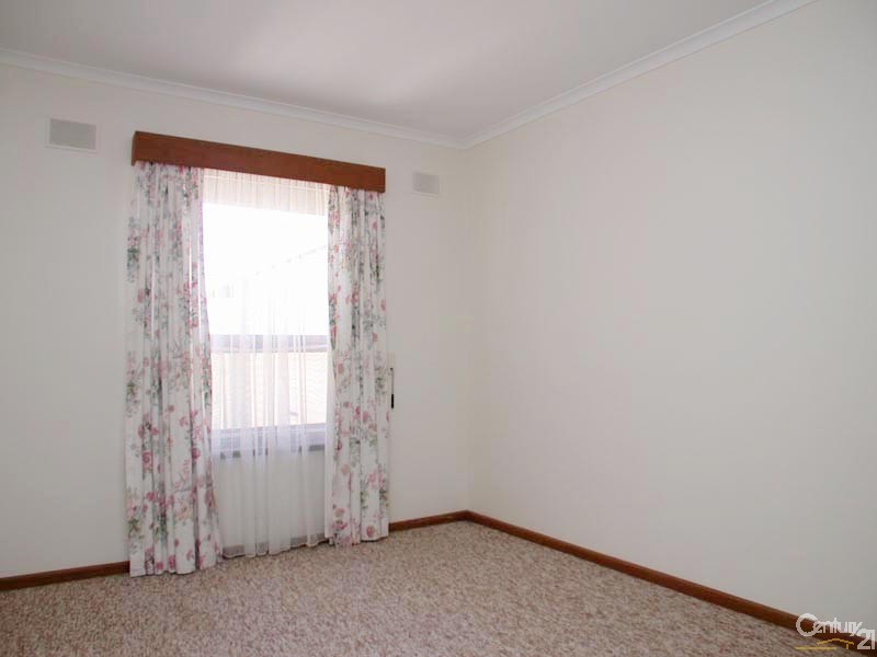 13 Tripoli Road, Happy Valley SA 5159