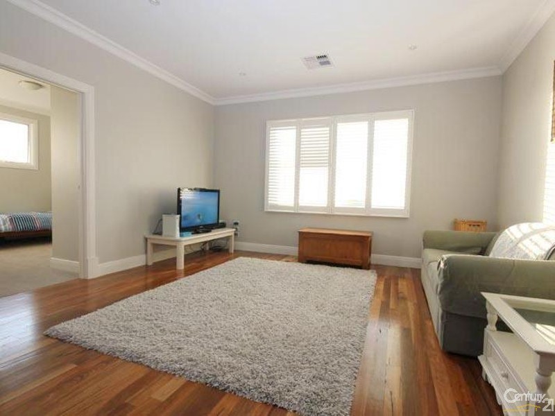 5 Connemara Way, Woodcroft SA 5162