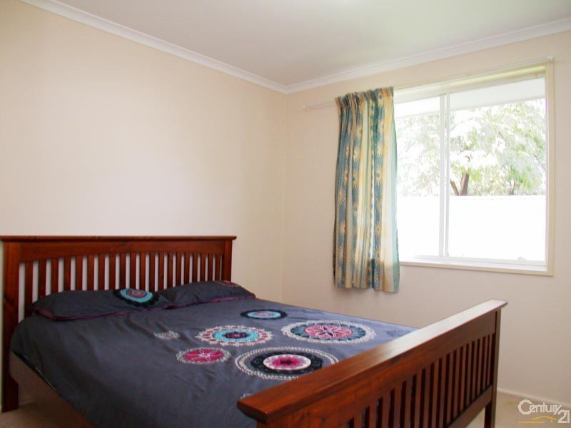 11 Jagger Crescent, Woodcroft SA 5162