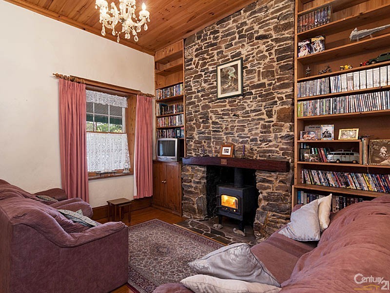 16 Murray Street, Strathalbyn SA 5255