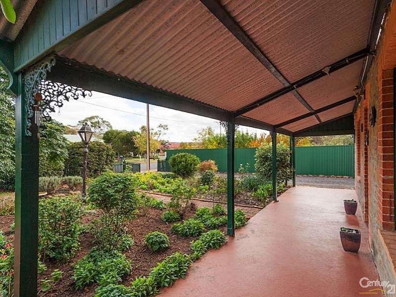 16 Murray Street, Strathalbyn SA 5255