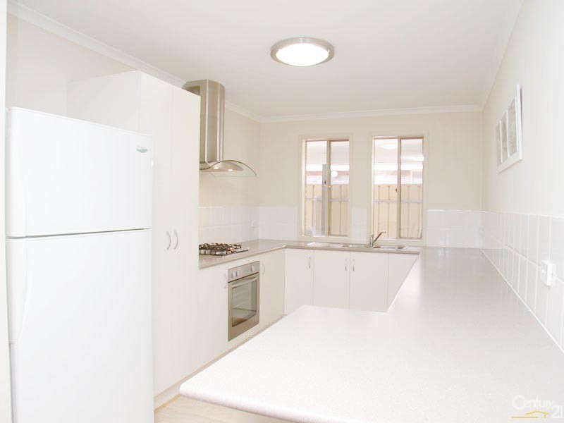 16 Stern Road, Seaford Meadows SA 5169
