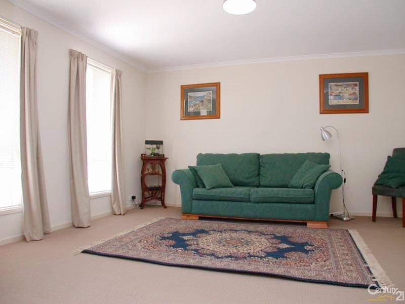 16 Stern Road, Seaford Meadows SA 5169