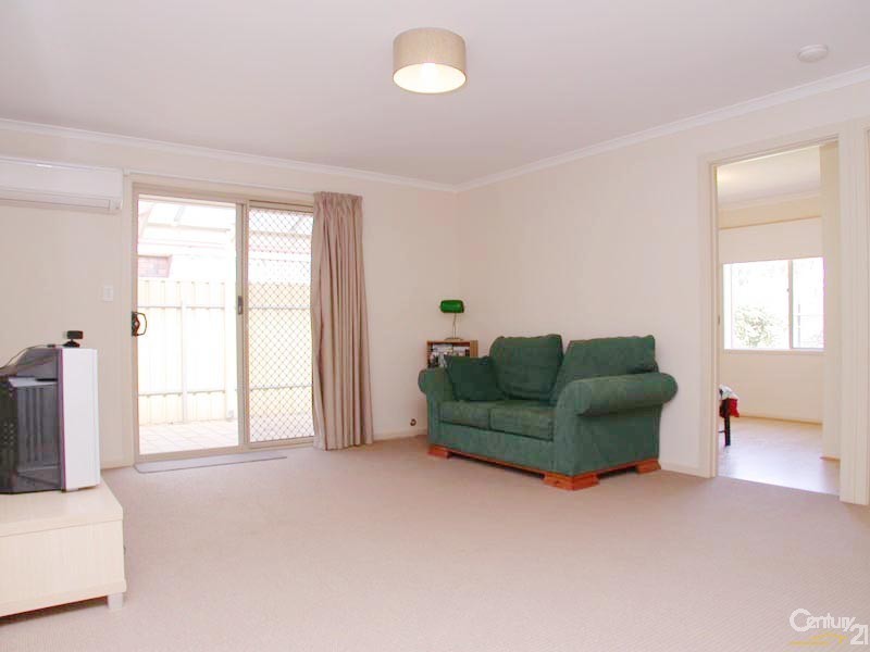 16 Stern Road, Seaford Meadows SA 5169