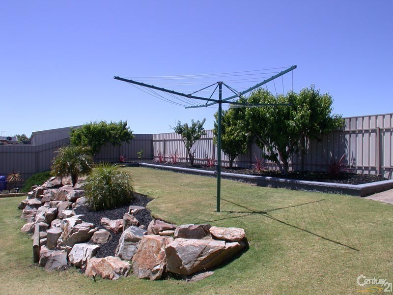 25 Hazeltine Drive, Seaford Rise SA 5169