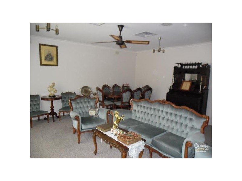 33 Kathleen Street, Morphett Vale SA 5162