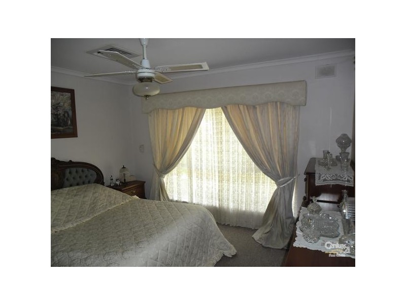 33 Kathleen Street, Morphett Vale SA 5162