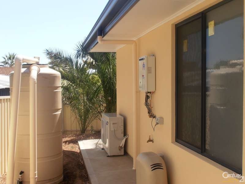 4A Elmo Street, Christie Downs SA 5164