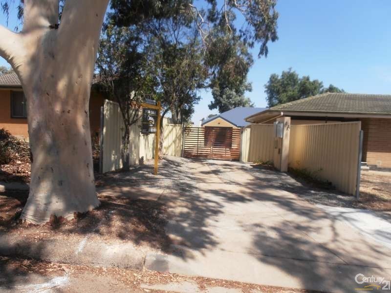 4A Elmo Street, Christie Downs SA 5164