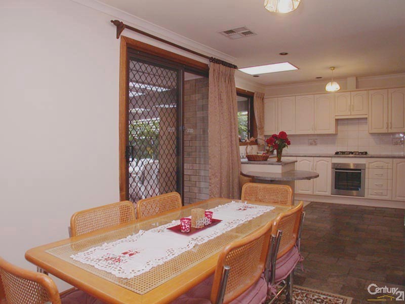 39 Kathleen Street, Morphett Vale SA 5162