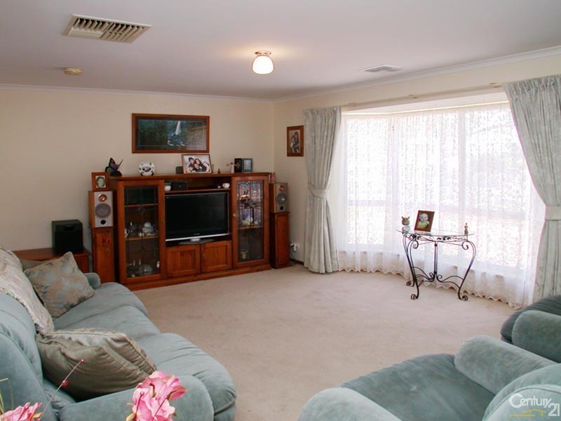 248 Pimpala Road, Woodcroft SA 5162