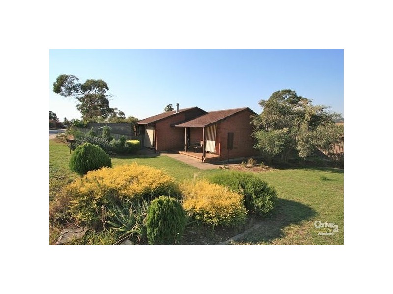 4 Fig Tree Crescent, Huntfield Heights SA 5163