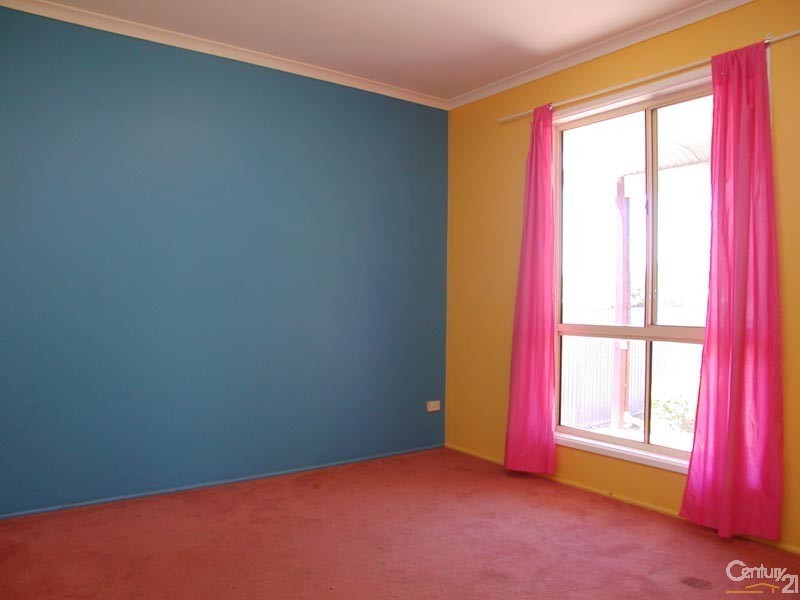 17 Humphrys Road, Aldinga Beach SA 5173