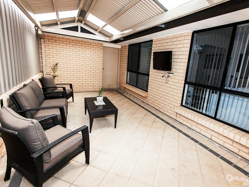 10 Henley Circuit, Seaford Rise SA 5169
