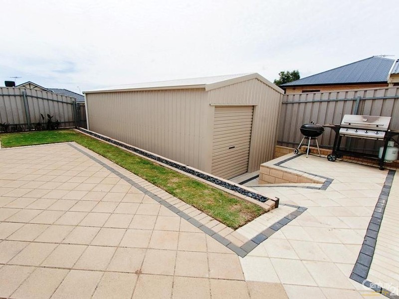 10 Henley Circuit, Seaford Rise SA 5169