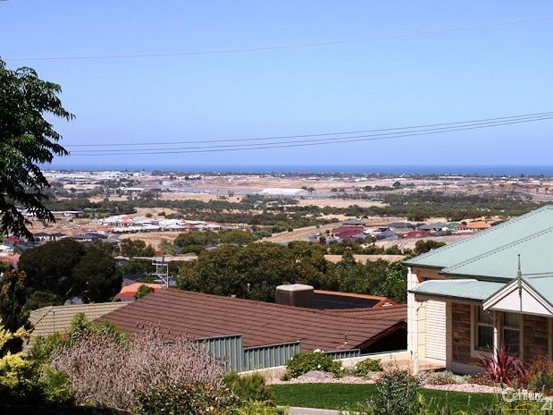 10 Darwendale Street, Huntfield Heights SA 5163