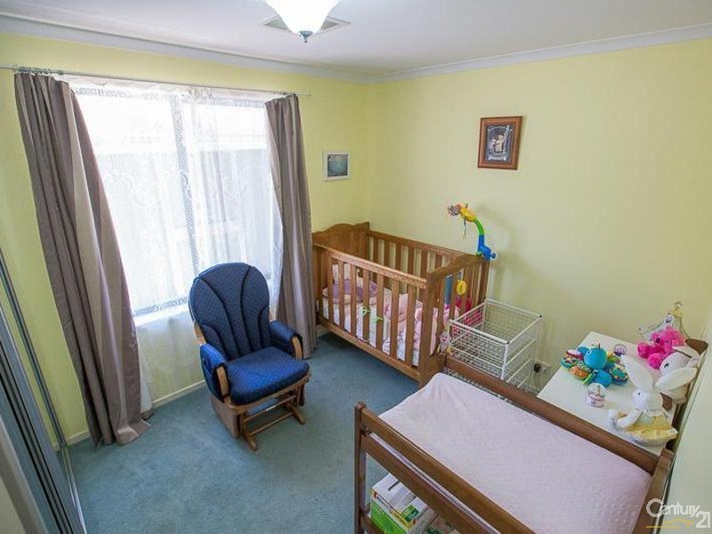 10 Darwendale Street, Huntfield Heights SA 5163