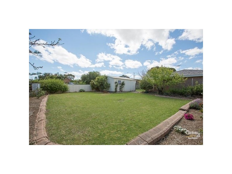 28 Second Avenue, Moana SA 5169
