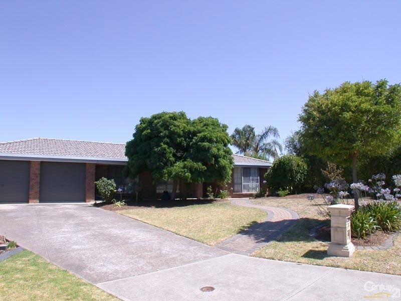 15 Peony Court, Morphett Vale SA 5162