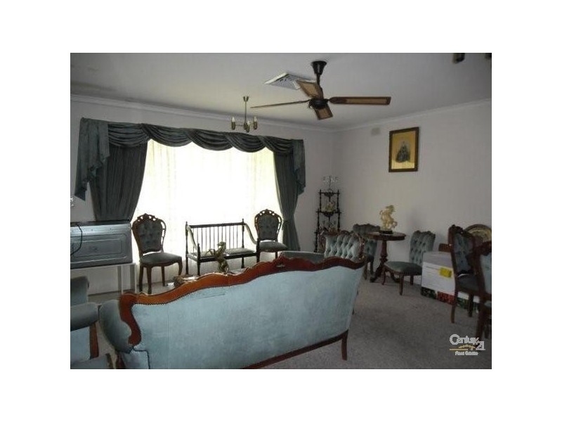 33 Kathleen Street, Morphett Vale SA 5162