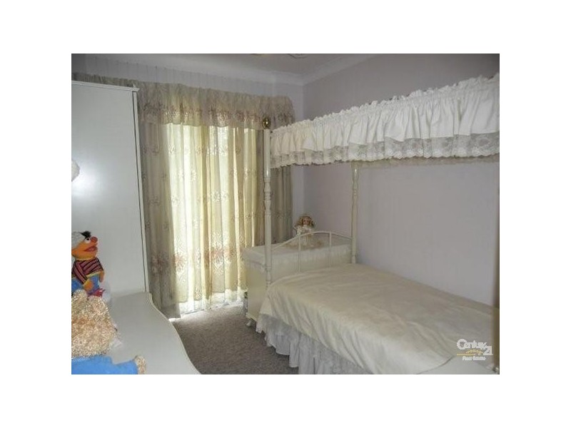 33 Kathleen Street, Morphett Vale SA 5162