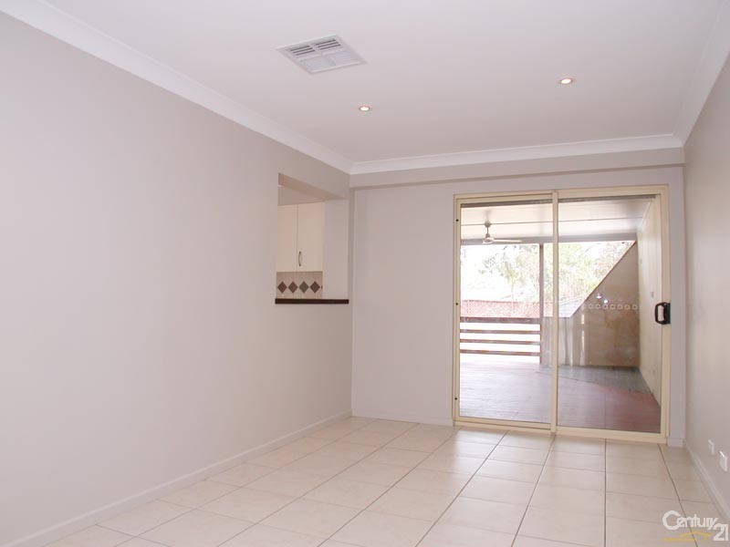 10 Liza Road, Happy Valley SA 5159