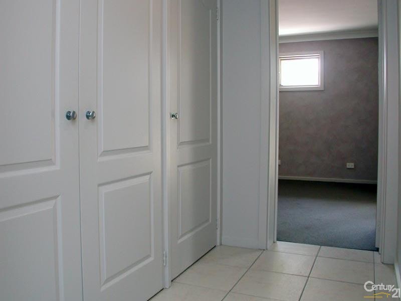 10 Liza Road, Happy Valley SA 5159