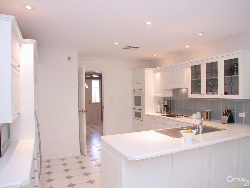 5 Skylark Close, Flagstaff Hill SA 5159