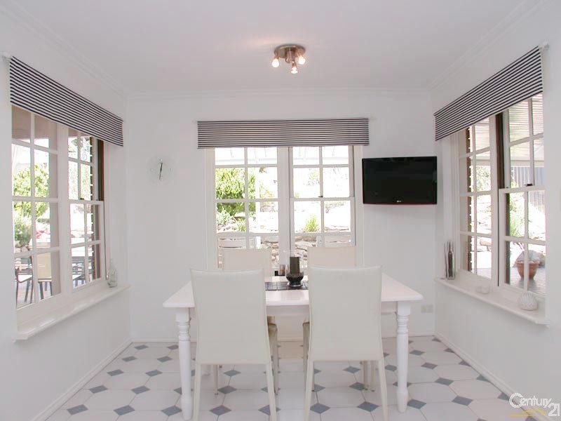 5 Skylark Close, Flagstaff Hill SA 5159