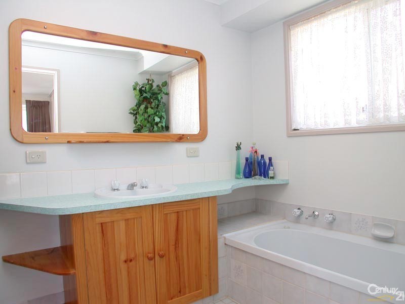 5 Walsh Street, Aldinga Beach SA 5173