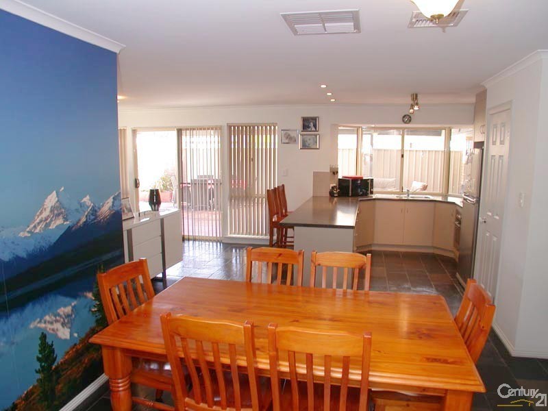 26 Ambrosini Court, Woodcroft SA 5162