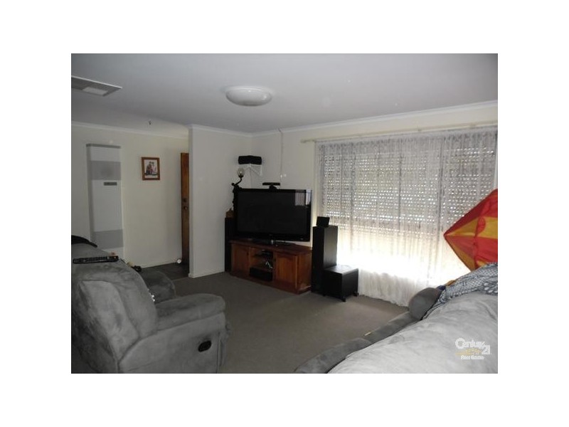 25 Glenhelen Road, Morphett Vale SA 5162