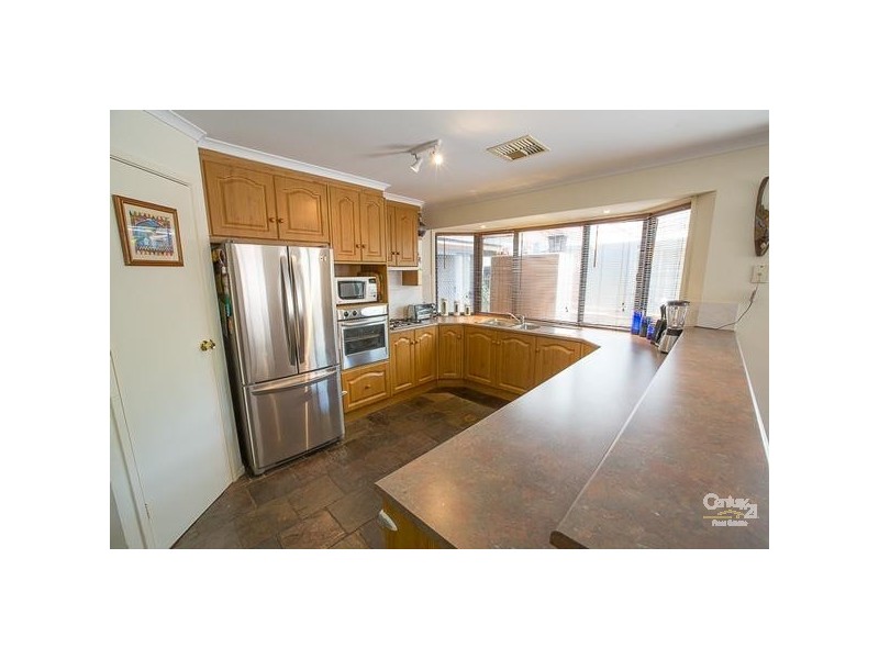 10 Darwendale Street, Huntfield Heights SA 5163