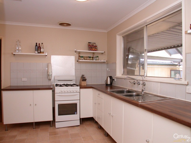 10 Redlac Road, Morphett Vale SA 5162