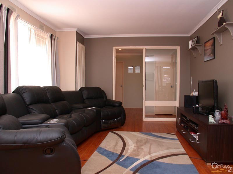 10 Redlac Road, Morphett Vale SA 5162