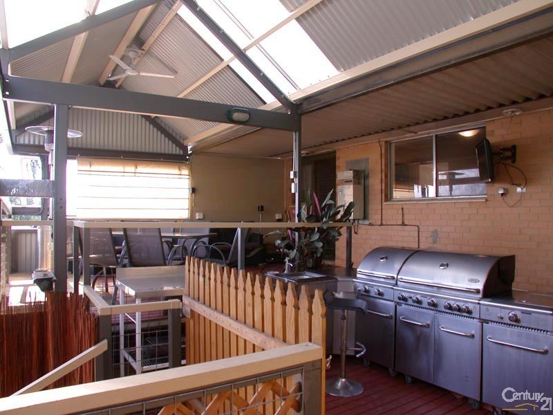 10 Redlac Road, Morphett Vale SA 5162