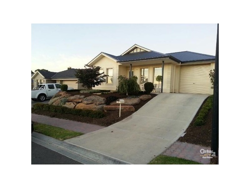 15 Lucy Court, Trott Park SA 5158