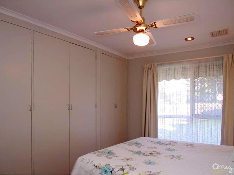 32 Acre Avenue, Morphett Vale SA 5162