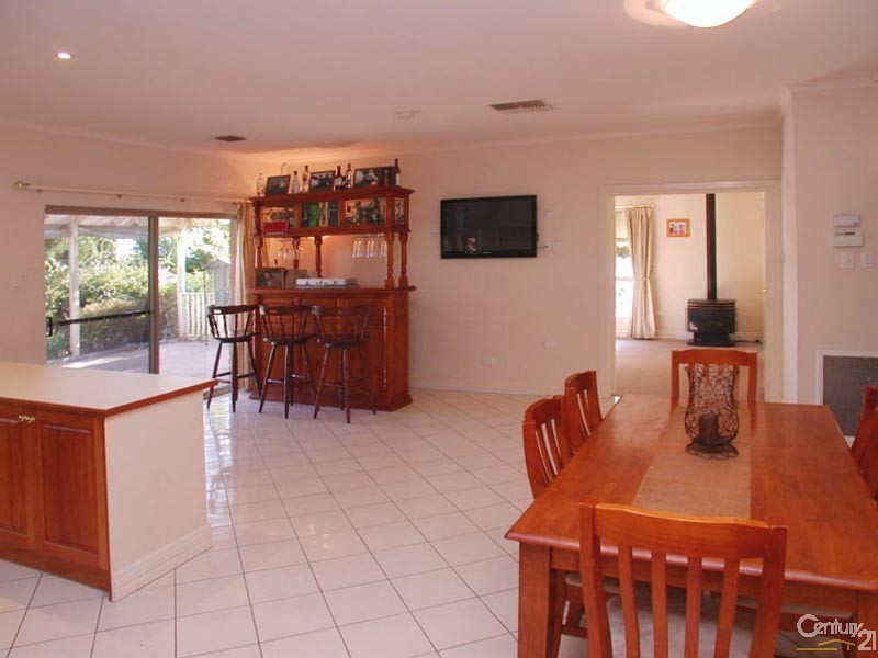 2 Stilton Walk, Happy Valley SA 5159
