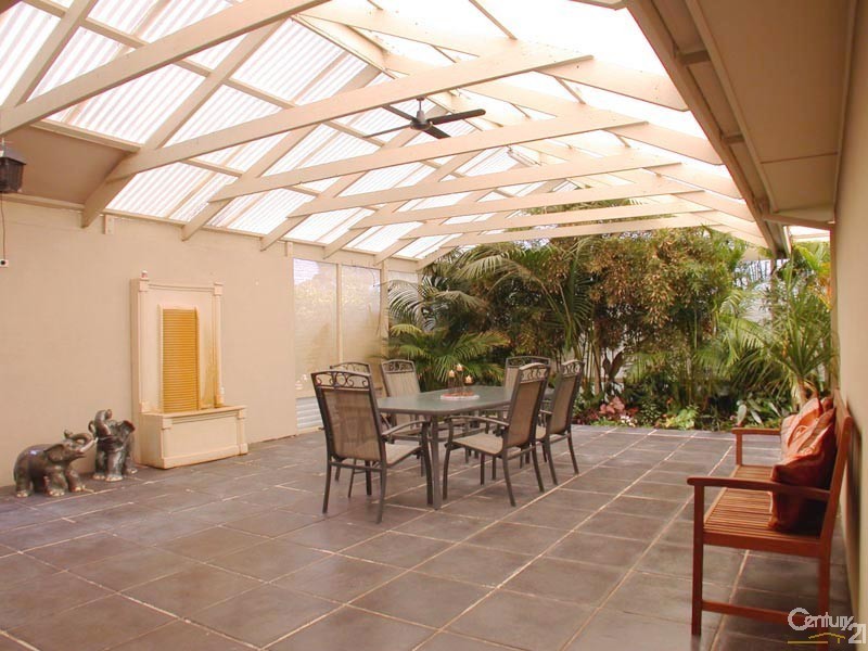 2 Penneys Rise, Onkaparinga Hills SA 5163