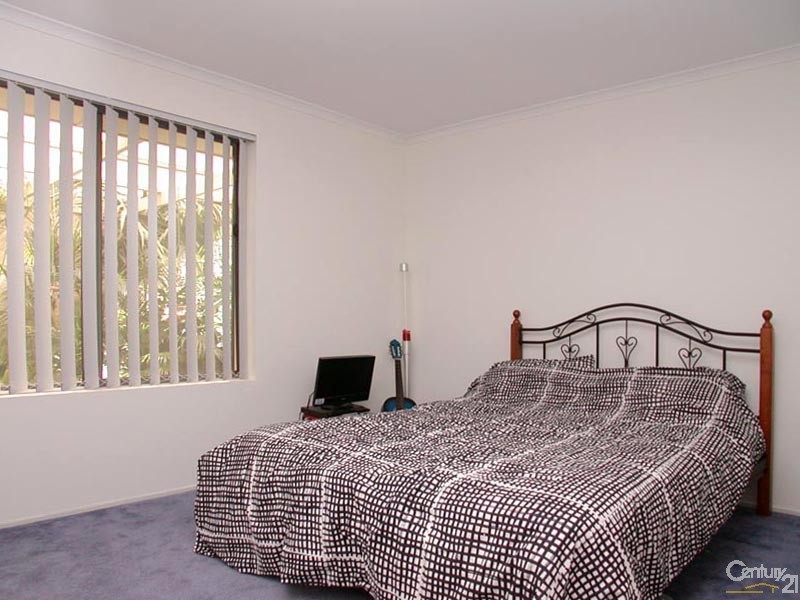 2 Penneys Rise, Onkaparinga Hills SA 5163