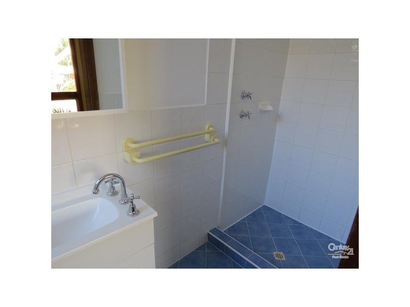 16 Ebor Crescent, Aberfoyle Park SA 5159