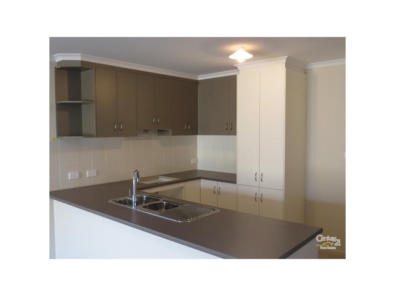 22 The Glenn, Morphett Vale SA 5162