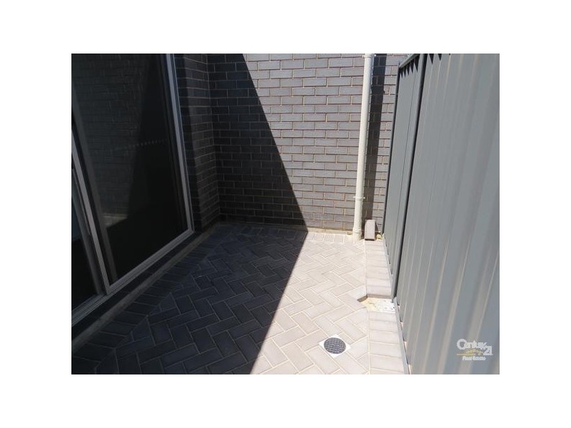31  The Glenn, Morphett Vale SA 5162