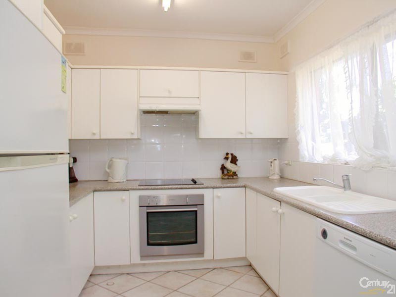 6 Barcelona Drive, Happy Valley SA 5159