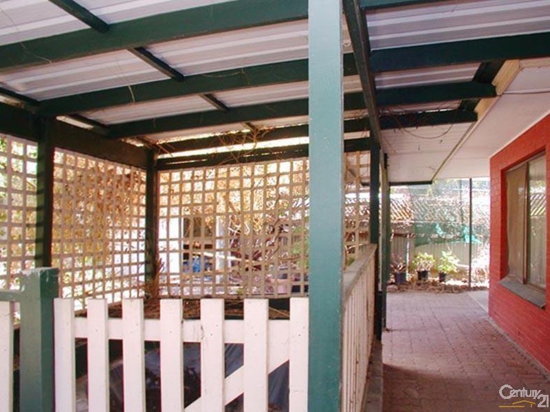 6 Barcelona Drive, Happy Valley SA 5159