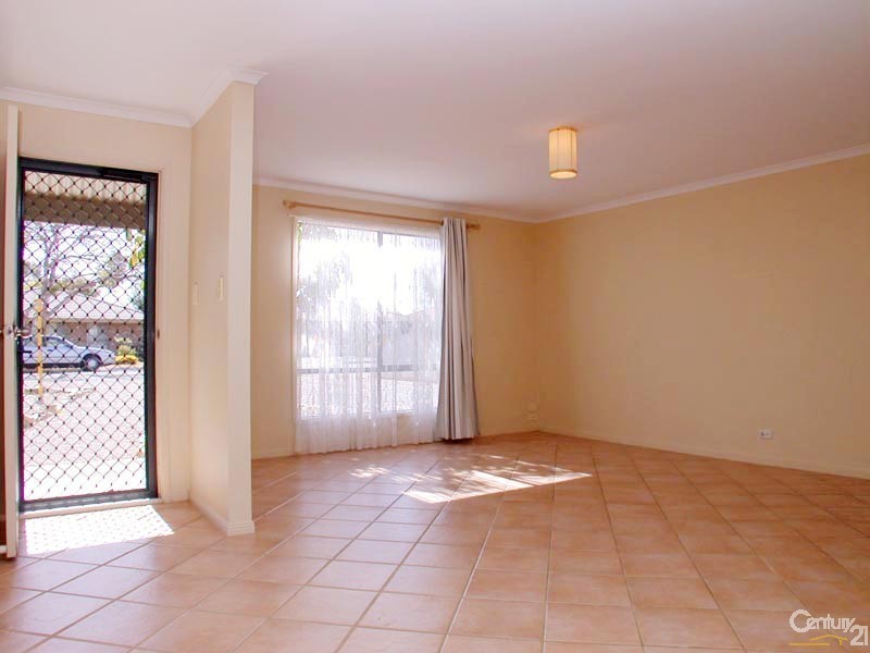 4 Walsh Street, Aldinga Beach SA 5173