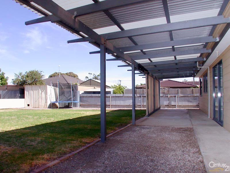 4 Walsh Street, Aldinga Beach SA 5173